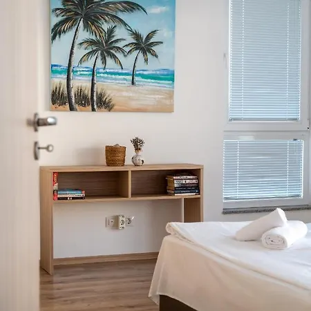 Moana Lighthouse Apartment Ahtopol